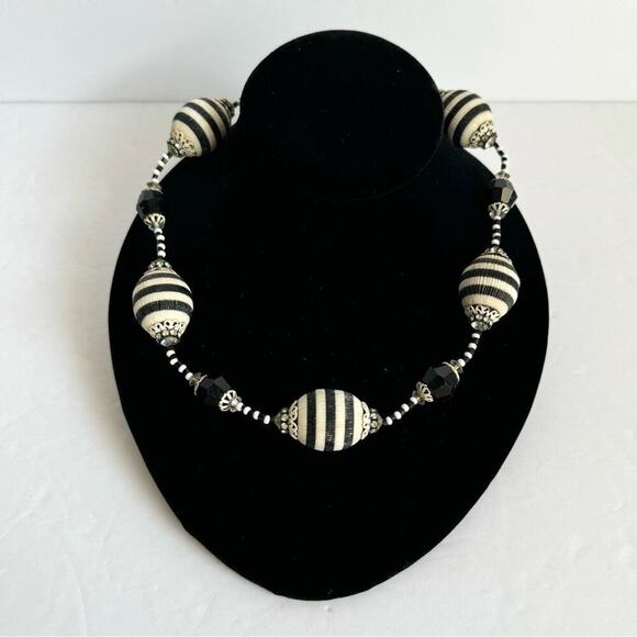 Vendome Necklace Vintage Black & White Stripe Bead Beaded Retro Mod 60s Signed - Picture 3 of 13
